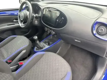 Photo 8 Toyota Aygo  X 1.0 VVT-i 72ch Design MY23