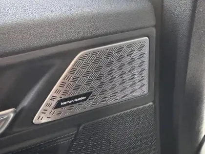 Photo 8 BMW X2  i eDrive20 204ch M Sport