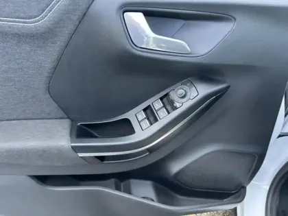 Photo 25 Ford Puma  1.0 Flexifuel 125ch S&S mHEV Titanium