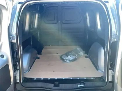 Photo 43 Renault Kangoo  VAN E-TECH ELECTRIQUE FG TOLE L1 AC22/DC80 GSR2