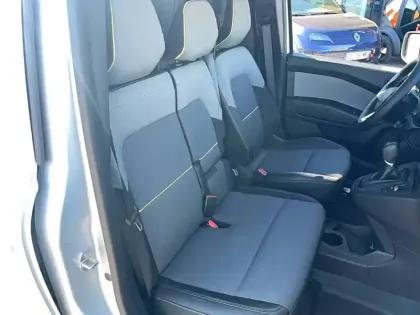 Photo 86 Renault Kangoo  VAN E-TECH ELECTRIQUE FG TOLE L1 AC22/DC80 GSR2