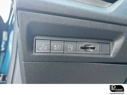 Photo 31 Peugeot 408  PHEV 225 e-EAT8