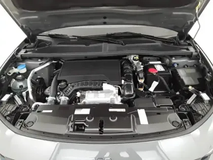 Photo 39 Peugeot 308  PureTech 130ch S&S EAT8