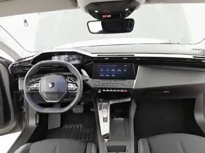 Photo 27 Peugeot 308  PureTech 130ch S&S EAT8