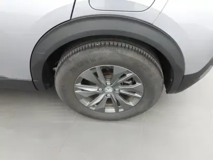 Photo 12 Peugeot 2008  Electrique 136 ch