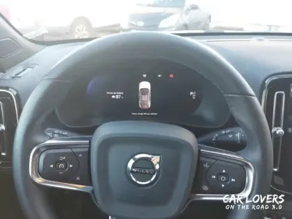 Photo 10 Volvo C40  Recharge 231 ch 1EDT