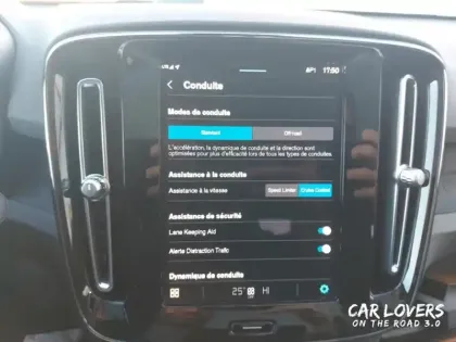 Photo 33 Volvo C40  Recharge 231 ch 1EDT