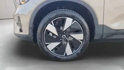 Photo 26 Volvo Ex40  Single Extended Range 252 ch 1EDT