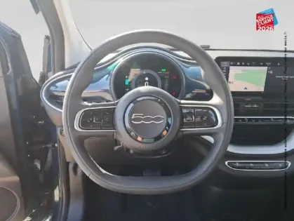 Photo 41 Fiat 500  e 95ch Icône GPS