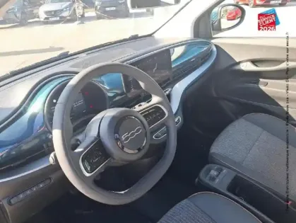 Photo 29 Fiat 500  e 95ch Icône GPS