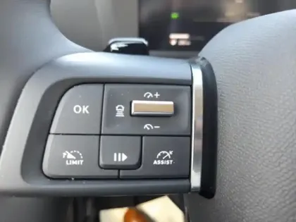 Photo 3 Citroën C4  1.2 Hybride 136ch S&S MAX Automatique