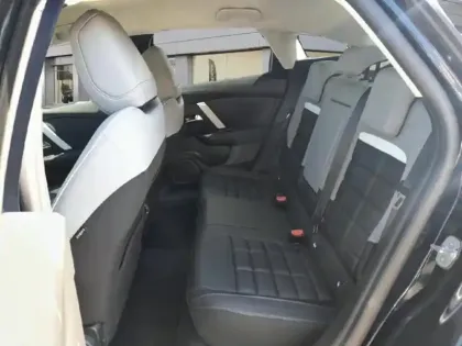 Photo 1 Citroën C4  1.2 Hybride 136ch S&S MAX Automatique