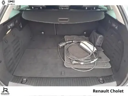 Photo 6 Renault Megane  Estate 1.6 E-Tech Plug-in 160ch RS Line -21N