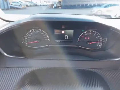 Photo 9 Peugeot 208  PureTech 75 S&S BVM5