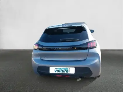 Photo 25 Peugeot 208  PureTech 75 S&S BVM5