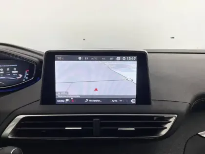 Photo 19 Peugeot 3008  Puretech 130ch S&S BVM6