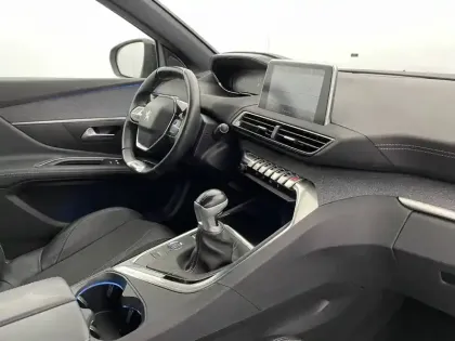 Photo 32 Peugeot 3008  Puretech 130ch S&S BVM6