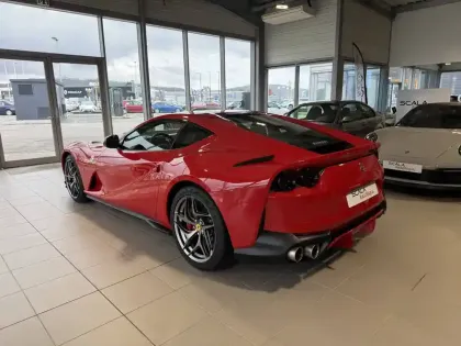 Photo 39 Ferrari 812  Superfast 6.5 V12 800ch