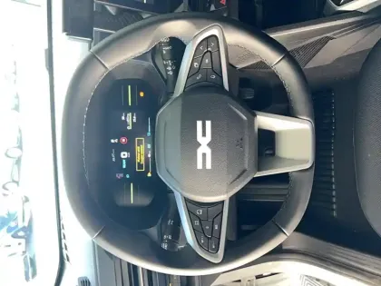 Photo 9 Dacia Duster  Hybrid 140 4x2