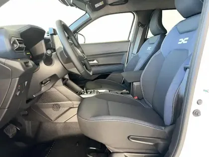 Photo 7 Dacia Duster  Hybrid 140 4x2
