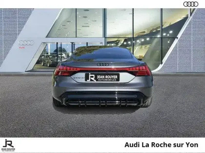 Photo 60 Audi E-tron  GT 476 ch quattro