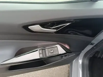 Photo 36 Volkswagen Id.4  286 ch Pro