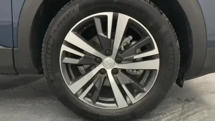 Photo 14 Peugeot 3008  Hybrid 136 e-DCS6 Allure Pack