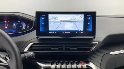 Photo 20 Peugeot 3008  Hybrid 136 e-DCS6 Allure Pack