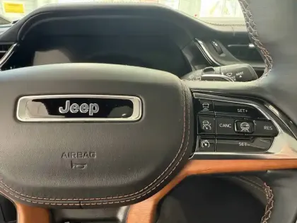 Photo 76 Jeep Grand Cherokee  4xe 2.0 Turbo T4 380 ch PHEV 4x4 BVA8