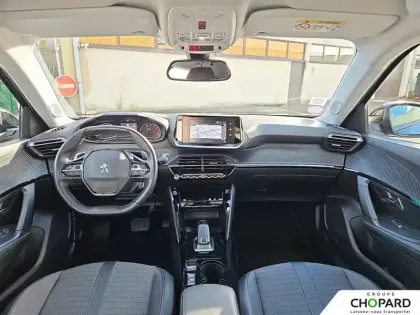 Photo 30 Peugeot 2008  PureTech 130 S&S EAT8