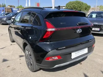 Photo 9 Hyundai Bayon  1.0 T-GDi 100 DCT-7 Hybrid 48V Intuitive