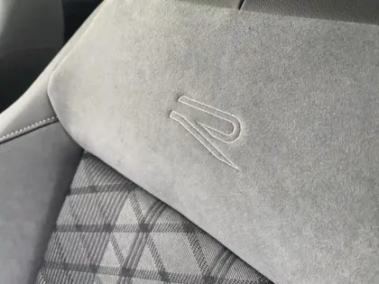 Photo 11 Volkswagen T-roc  1.5 TSI Evo2 150ch R-Line DSG7