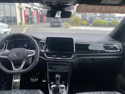 Photo 12 Volkswagen T-roc  1.5 TSI Evo2 150ch R-Line DSG7