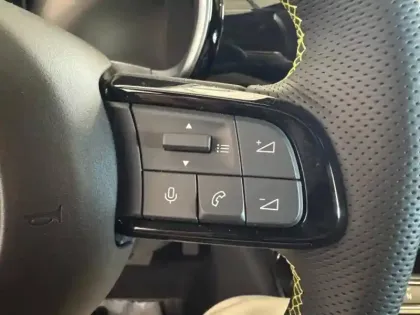 Photo 13 Abarth 600  e 240ch 54kWh Turismo