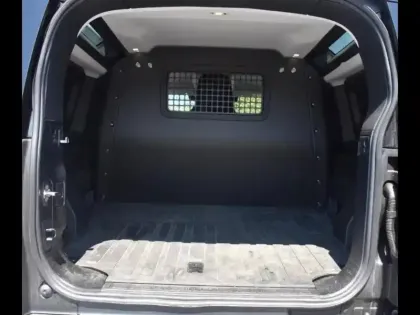 Photo 8 Land rover Defender  90 3.0 D200 Hard Top