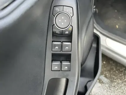 Photo 14 Ford Puma  1.0 EcoBoost 125ch mHEV Titanium Business