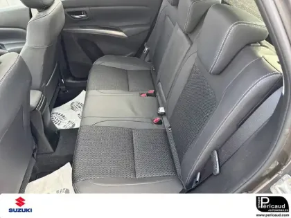 Photo 12 Suzuki S-cross  1.5 Dualjet Hybrid Auto