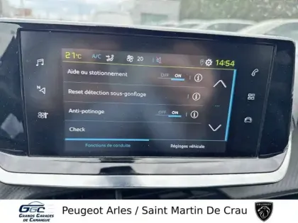 Photo 16 Peugeot 2008  Electrique 136 ch