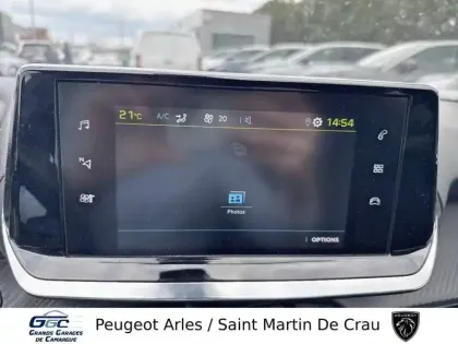 Photo 15 Peugeot 2008  Electrique 136 ch