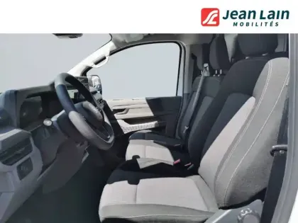 Photo 34 Volkswagen Transporter  VAN L1H1 2.0 TDI 150 BVA8