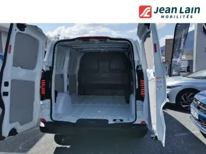 Photo 27 Volkswagen Transporter  VAN L1H1 2.0 TDI 150 BVA8