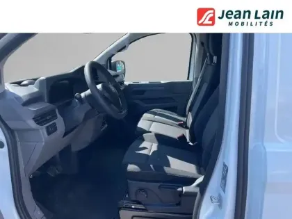 Photo 29 Volkswagen Transporter  VAN L1H1 2.0 TDI 150 BVA8