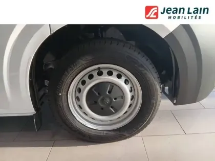 Photo 8 Volkswagen Transporter  VAN L1H1 2.0 TDI 150 BVA8