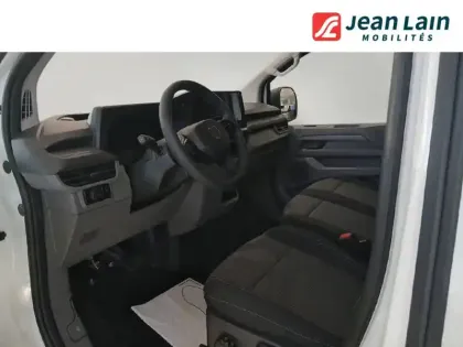 Photo 10 Volkswagen Transporter  VAN L1H1 2.0 TDI 150 BVA8