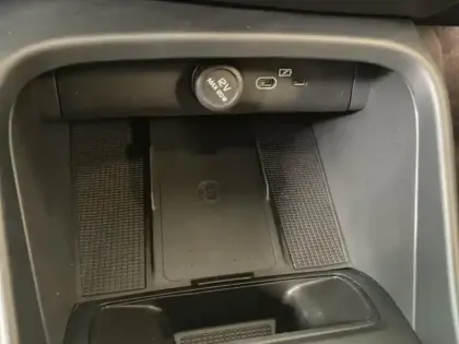 Photo 12 Volvo Ex40  Single Extended Range 252ch Plus