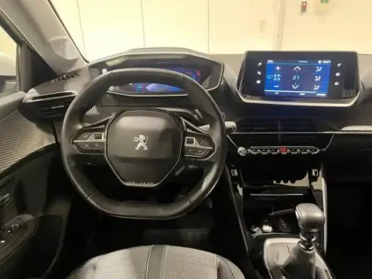 Photo 8 Peugeot 208  1.2 PureTech 100ch S&S Allure