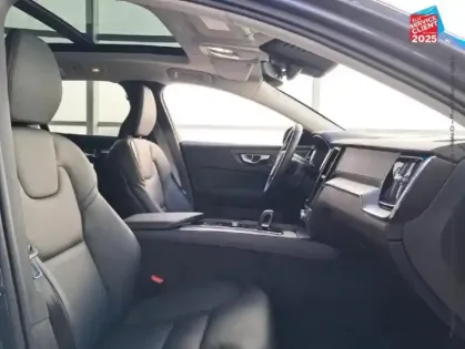 Photo 7 Volvo V60  B4 197ch Ultra Style Dark DCT 7