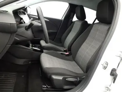 Photo 8 Opel Corsa  Electrique 136 ch & Batterie 50 kWh Edition