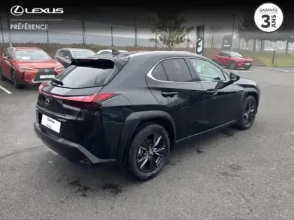 Photo 17 Lexus UX 300h 2WD Le HYBRIDE MC TO