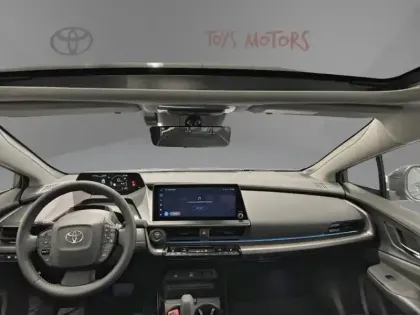 Photo 7 Toyota Prius Hybride Rechargeable 223ch Design PHE